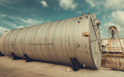 Beneficios clave de los tanques FRP frente a acero y concreto
